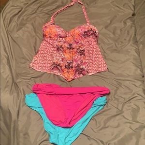 Kenneth Cole Reaction swimsuit with *two* bottoms